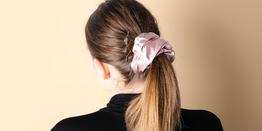 Low ponytail with hair band